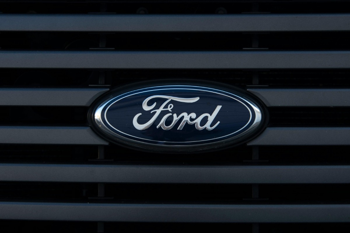 ford badge closeup
